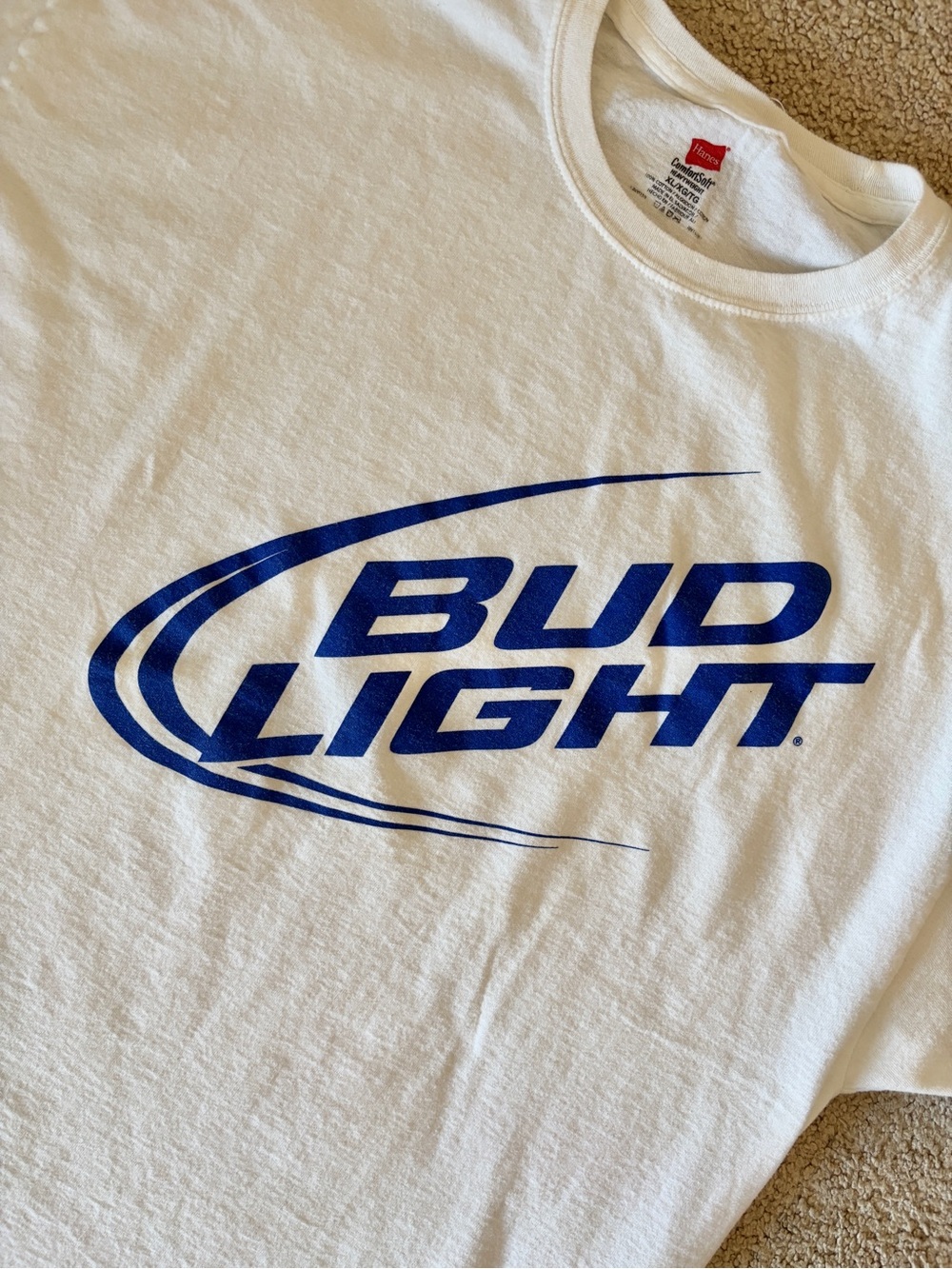 Hanes Budlight Graphic Vintage Tee - Picture 2 of 4